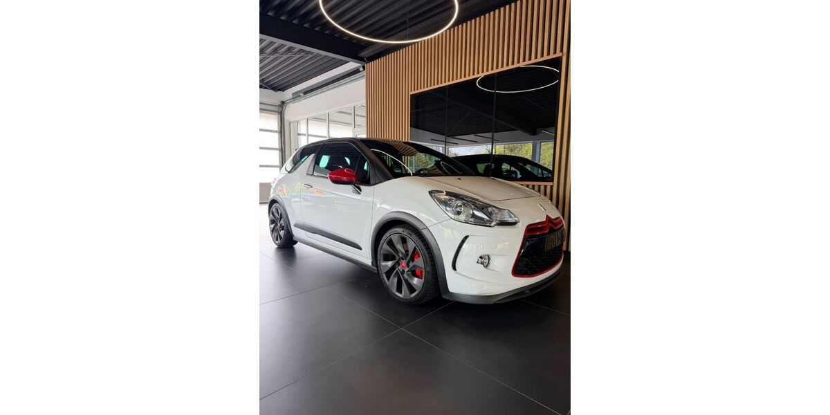 Citroen DS3 98.128 km 9.790 &euro; Düsseldorf 40549