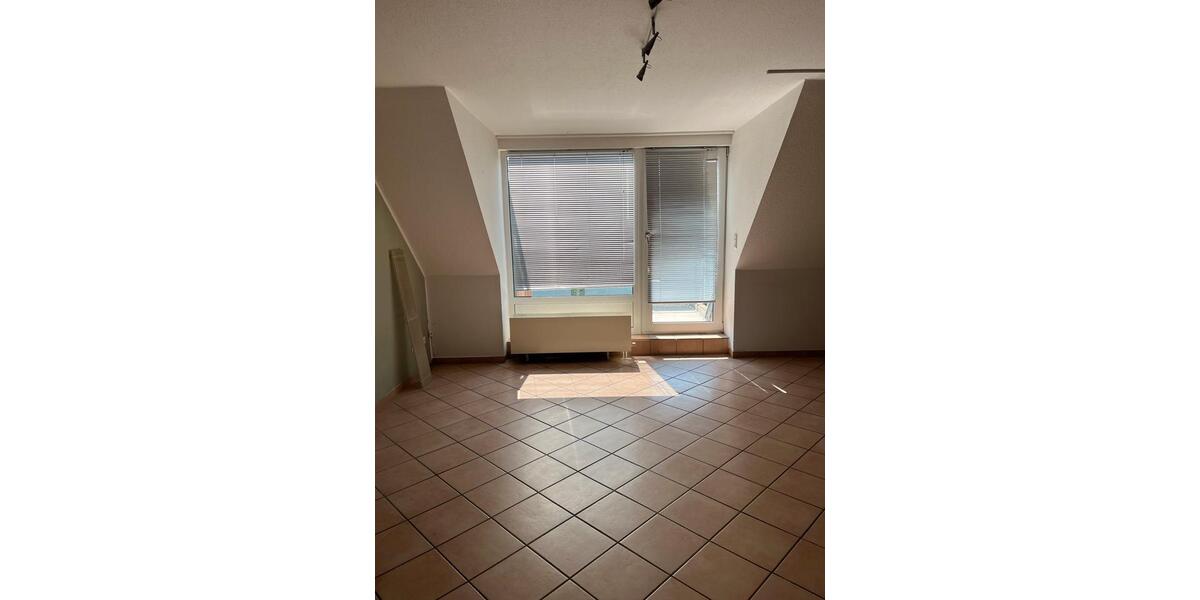 Maisonettenwohnung Monheim am Rhein - 4 Zimmer, 95 m&sup2;, 275.000&euro; | Angebot:26252279