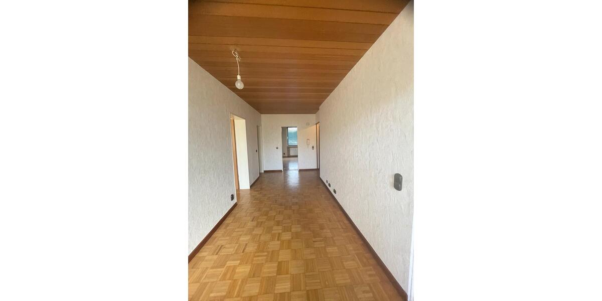 Hochparterre Düsseldorf Stadtbezirk 9 - 3.5 Zimmer, 77 m&sup2;, 220.000&euro; | Angebot:25933784