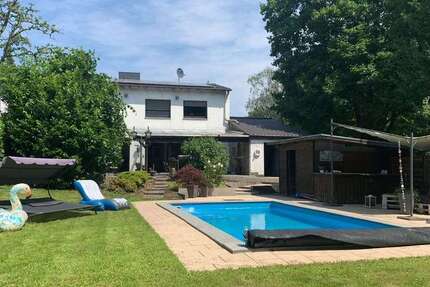 Haus Mönchengladbach Süd - 6 Zimmer, 197 m&sup2;, 478.000&euro; | Angebot:26990213