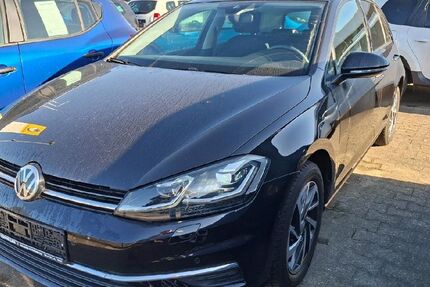 VW Golf 45.859 km 17.990 &euro; Erkelenz 41812