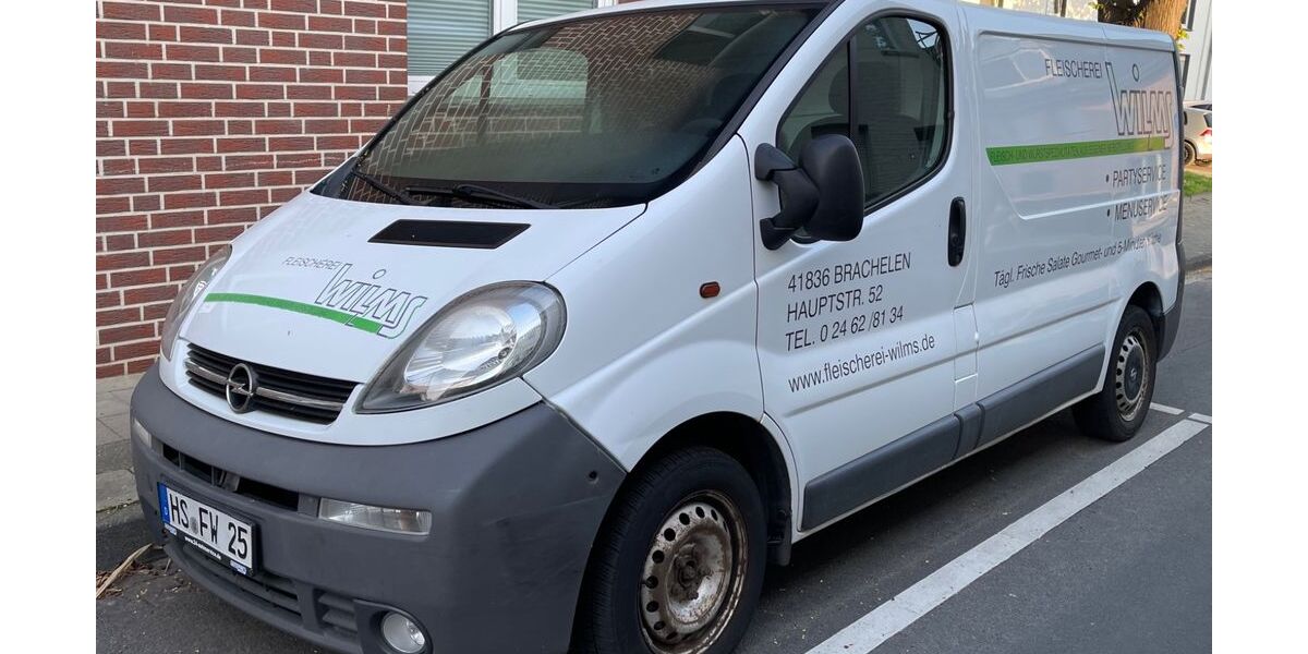 Opel Vivaro 242.418 km 6.999 &euro; Hückelhoven 41836