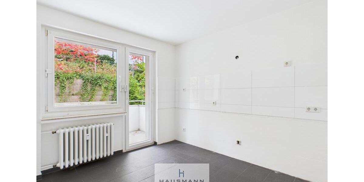 Etagenwohnung Düsseldorf Stadtbezirk 8 - 3 Zimmer, 109 m&sup2;, 1.250&euro; | Angebot:24157205