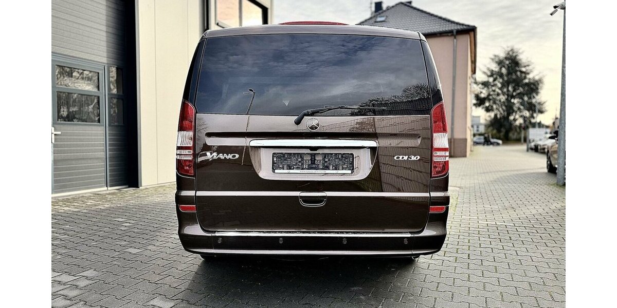 Mercedes-Benz Viano Edition lang / PANO / El.Türen / 8 Sitzer 130.000 km 34.990 &euro; Mönchengladbach 41066