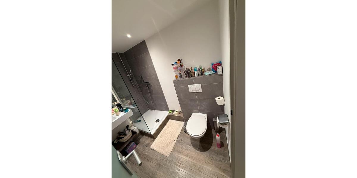 Etagenwohnung Düsseldorf Stadtbezirk 3 - 1 Zimmer, 35 m&sup2;, 1.100&euro; | Angebot:25146687