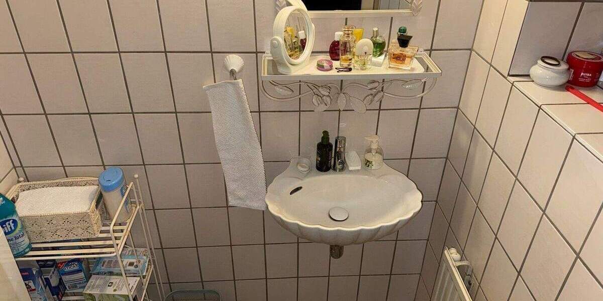 Doppelhaushälfte Krefeld Inrath/Kliedbruch - 4 Zimmer, 126 m&sup2;, 359.000&euro; | Angebot:25697195