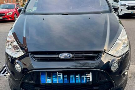 Ford S-Max 202.132 km 12.000 &euro; Düsseldorf 40211