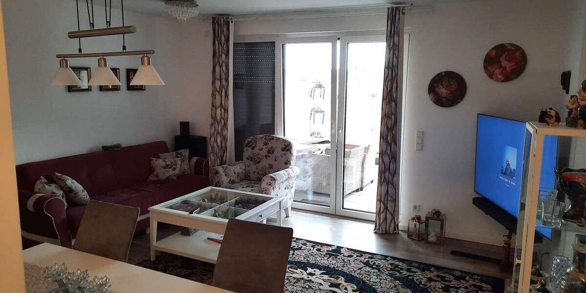 Etagenwohnung Grevenbroich Stadtmitte - 3 Zimmer, 75 m&sup2;, 931&euro; | Angebot:26216751
