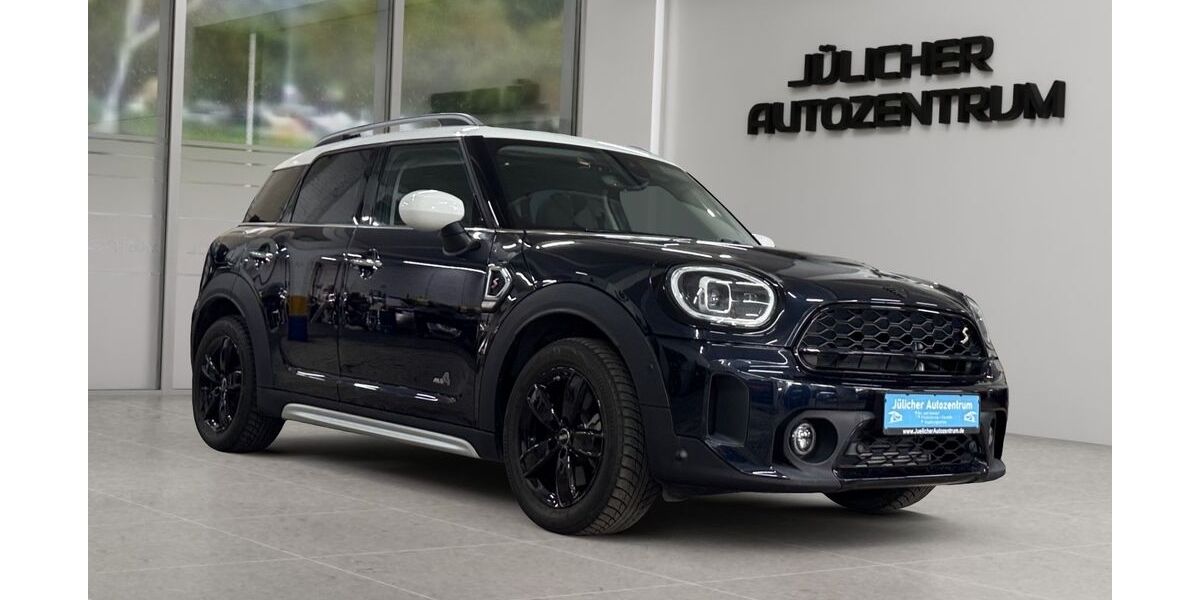 Mini Countryman S (Cooper) 9.299 km 26.290 &euro; Jülich 52428