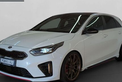 Kia ceed / Ceed 92.500 km 21.580 &euro; Leverkusen 51381