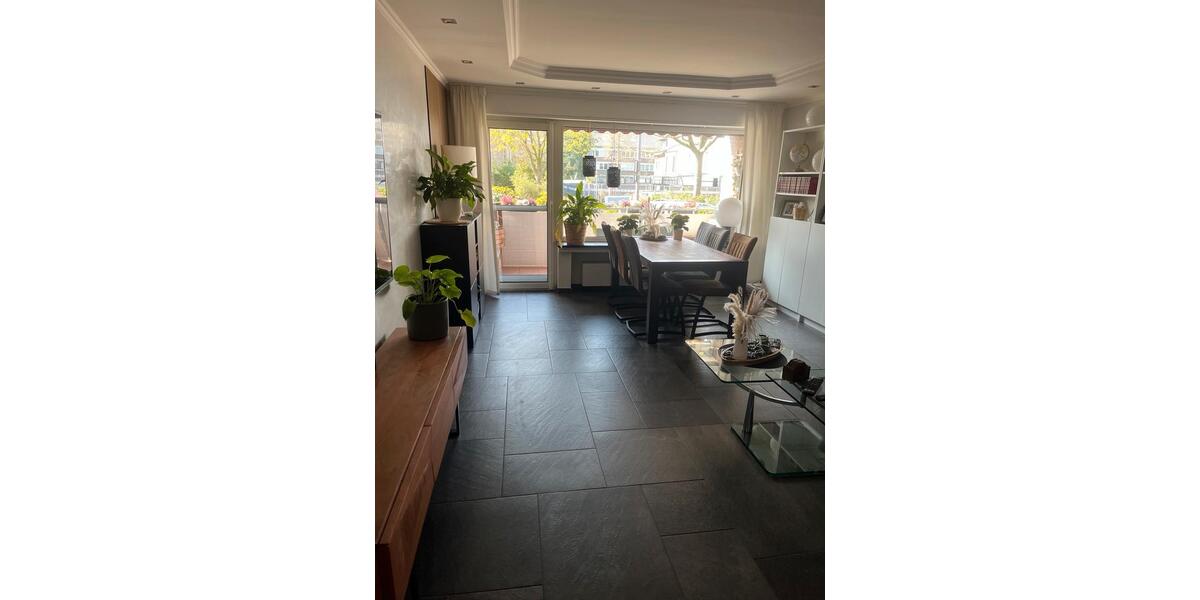 Erdgeschoßwohnung Krefeld Gellep-Stratum - 3 Zimmer, 70 m&sup2;, 235.000&euro; | Angebot:26124180