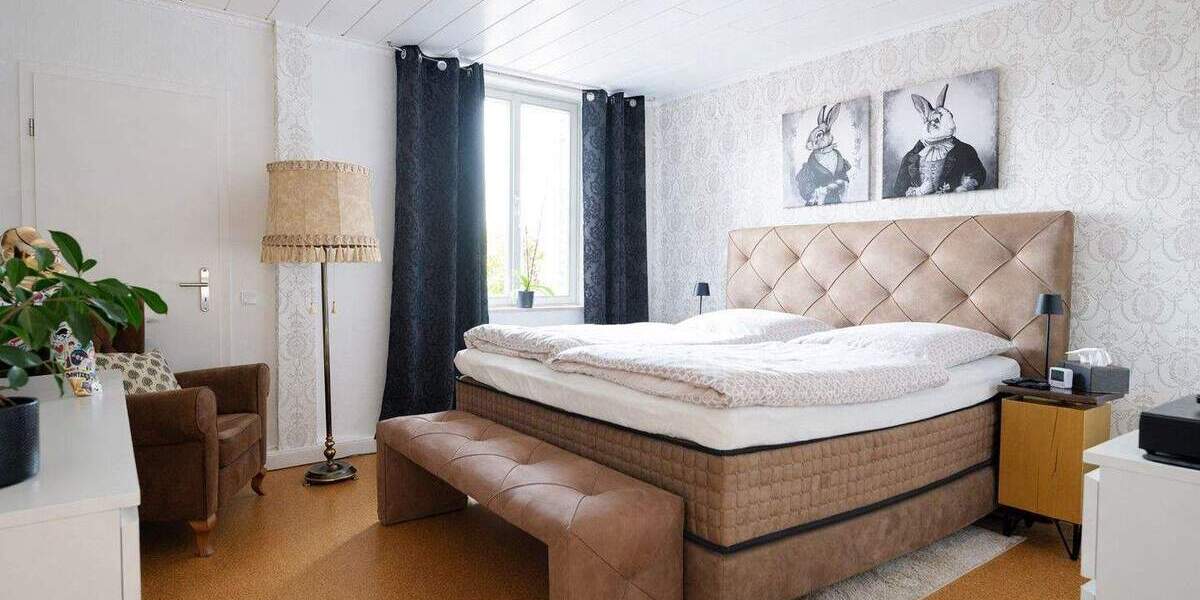 Mehrfamilienhaus, Wohnhaus Krefeld / Bockum Bockum - 6 Zimmer, 184 m&sup2;, 498.000&euro; | Angebot:25695272