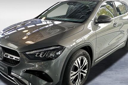 Mercedes-Benz GLA 180 9.399 km 35.969 &euro; Mönchengladbach 41238
