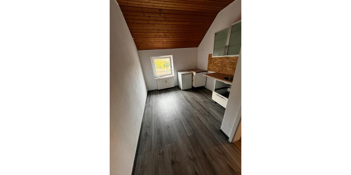 Mehrfamilienhaus, Wohnhaus Mönchengladbach Süd - 6 Zimmer, 200 m&sup2;, 299.000&euro; | Angebot:27226285