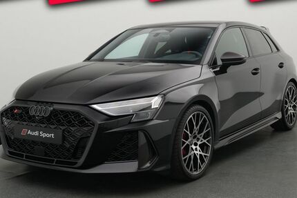 Audi RS3 2.009 km 78.480 &euro; Leverkusen 51373