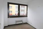 Gewerbeobjekt Krefeld Stadtmitte - 9 Zimmer, 214 m&sup2;, 1.200&euro; | Angebot:25684498