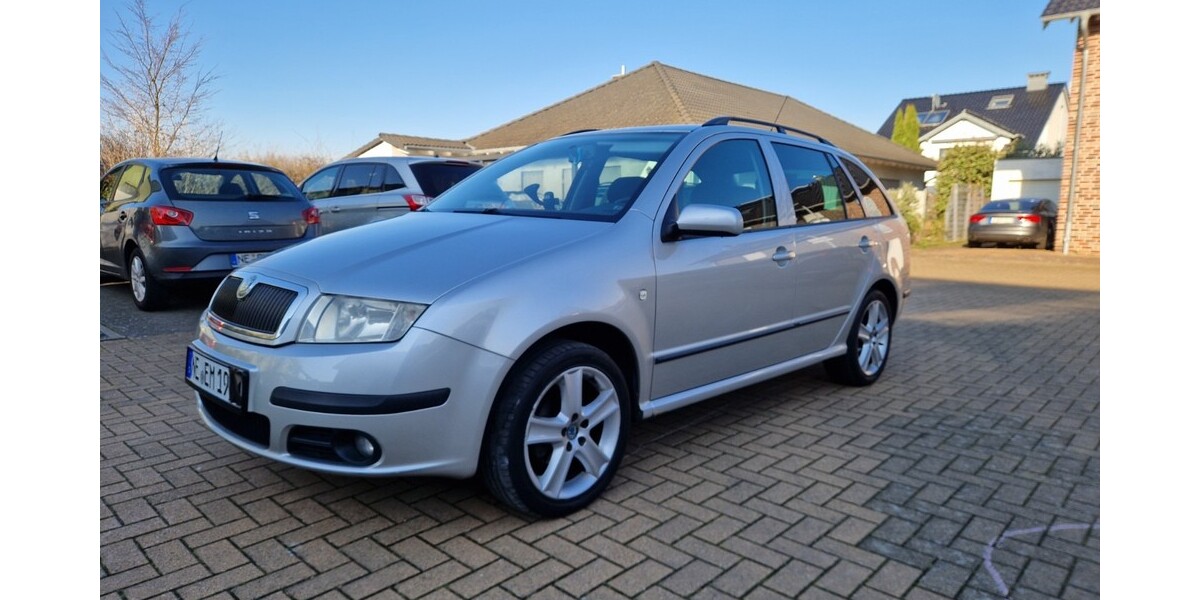 Skoda Fabia 389.000 km 1.380 &euro; Dormagen 41539