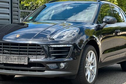 Porsche Macan 93.670 km 44.950 &euro; Mönchengladbach 41238