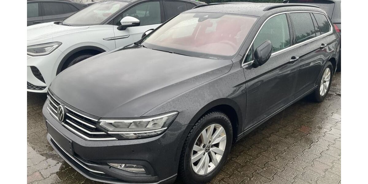 VW Passat Variant 62.769 km 24.350 &euro; Langenfeld 40764