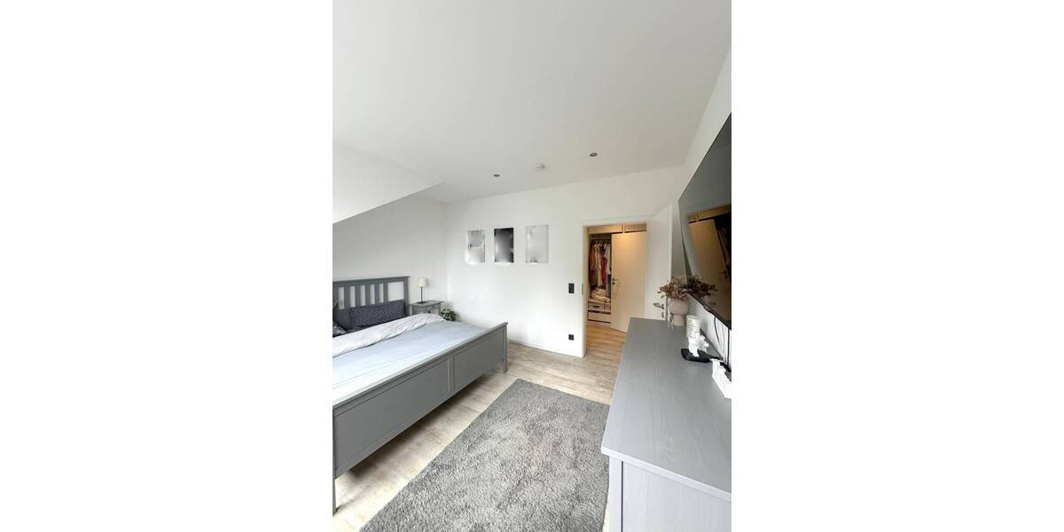 Einfamilienhaus Mönchengladbach Hardt - 7 Zimmer, 213 m&sup2;, 599.000&euro; | Angebot:25801284