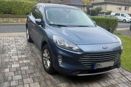 Ford Kuga 58.000 km 25.499 &euro; Kerpen 50169