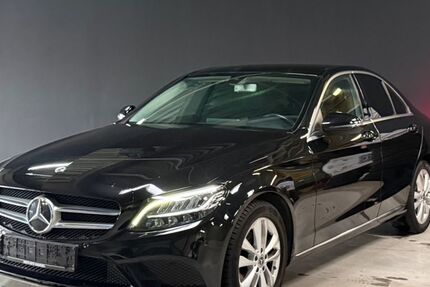 Mercedes-Benz C 180 198.000 km 15.900 &euro; Jülich 52428