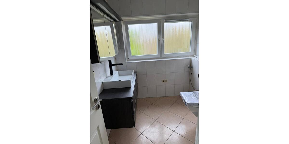 Etagenwohnung Kerpen Buir - 3 Zimmer, 115 m&sup2;, 1.400&euro; | Angebot:25305673