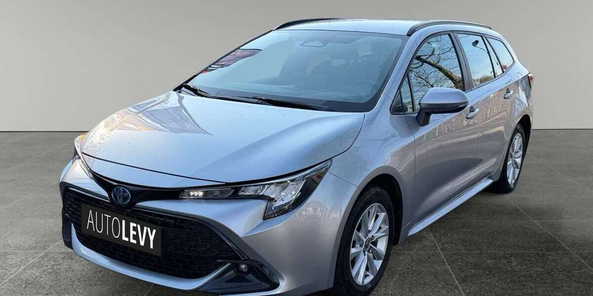 Toyota Corolla 50.885 km 23.890 &euro; Düsseldorf 40595