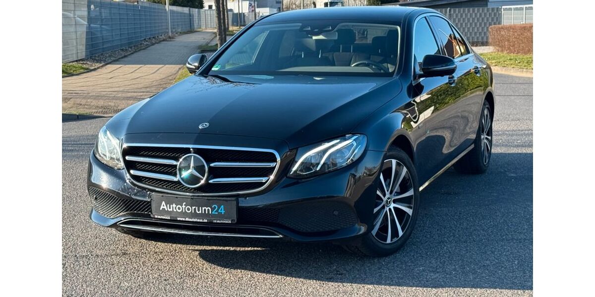 Mercedes-Benz E 300 100.000 km 27.399 &euro; Jülich 52428