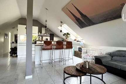 Wohnung Grevenbroich - 3 Zimmer, 85 m&sup2;, 249.500&euro; | Angebot:23055354