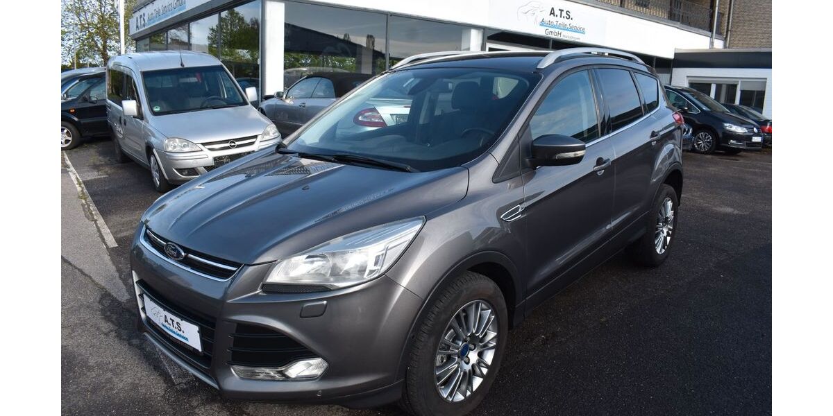 Ford Kuga 151.000 km 9.800 &euro; Hückelhoven 41836