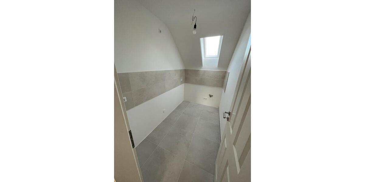 Dachgeschoßwohnung Kaarst - 2 Zimmer, 56 m&sup2;, 1.050&euro; | Angebot:25281765