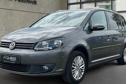 VW Touran 158.000 km 9.999 &euro; Jülich 52428