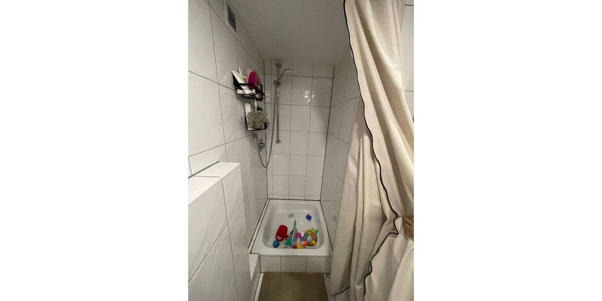 Etagenwohnung Mönchengladbach Stadtmitte - 4 Zimmer, 90 m&sup2;, 198.000&euro; | Angebot:26170773