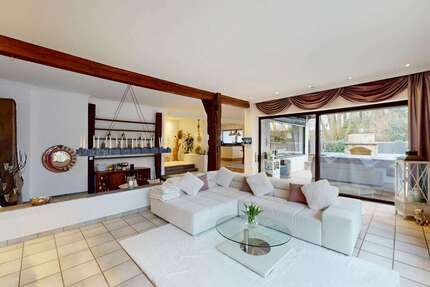 Haus Ratingen Tiefenbroich - 6 Zimmer, 268 m&sup2;, 880.000&euro; | Angebot:27362665