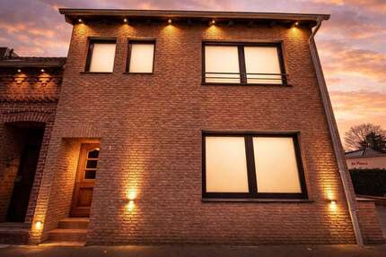 Haus Willich - 5 Zimmer, 120 m&sup2;, 180.000&euro; | Angebot:26163122