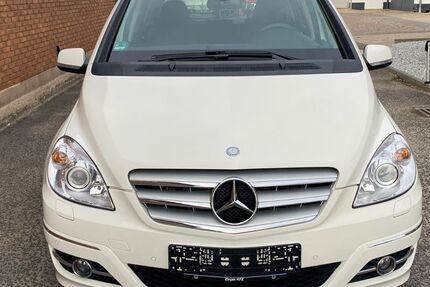Mercedes-Benz B 180 194.000 km 5.950 &euro; Wassenberg 41849
