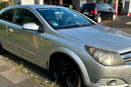 Opel Astra 93.367 km 3.750 &euro; Meerbusch 40670