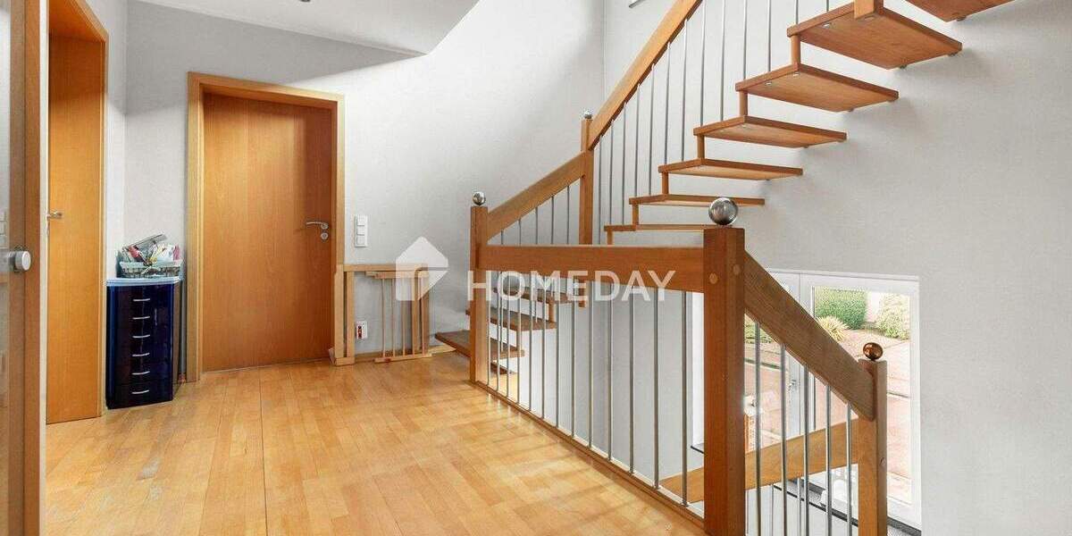 Einfamilienhaus Neuss Holzheim - 7 Zimmer, 253 m&sup2;, 870.000&euro; | Angebot:25694090