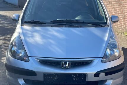 Honda Jazz 154.678 km 2.950 &euro; Krefeld 47799
