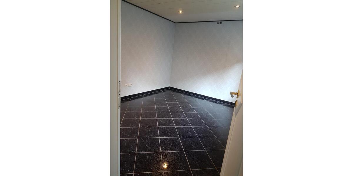 Erdgeschoßwohnung Bergheim Auenheim - 2 Zimmer, 64 m&sup2;, 199.000&euro; | Angebot:24567676