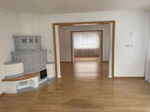 Einfamilienhaus Mönchengladbach Pongs - 7 Zimmer, 150 m&sup2;, 475.000&euro; | Angebot:25705651