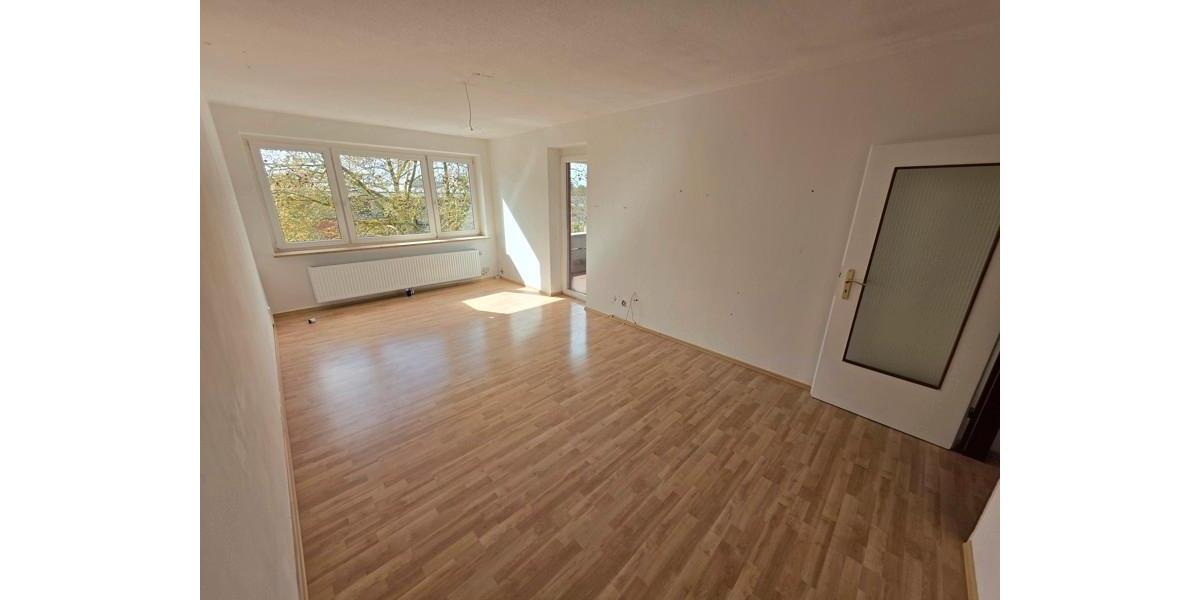 Etagenwohnung Düsseldorf Stadtbezirk 9 - 3 Zimmer, 79 m&sup2;, 494&euro; | Angebot:26290015
