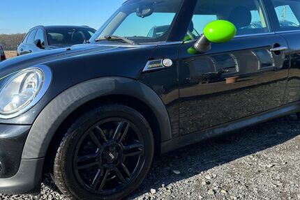 Mini ONE 161.300 km 4.600 &euro; Bergheim 50127