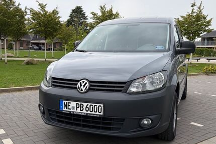 VW Caddy 77.820 km 9.900 &euro; Kaarst 41564