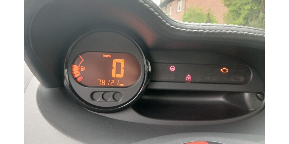 Renault Twingo 78.300 km 4.500 &euro; Krefeld 47798