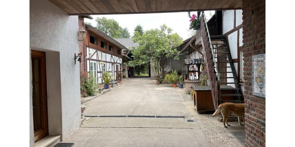 Bauernhaus, Landhaus Jülich - 6 Zimmer, 180 m&sup2;, 570.000&euro; | Angebot:23827999