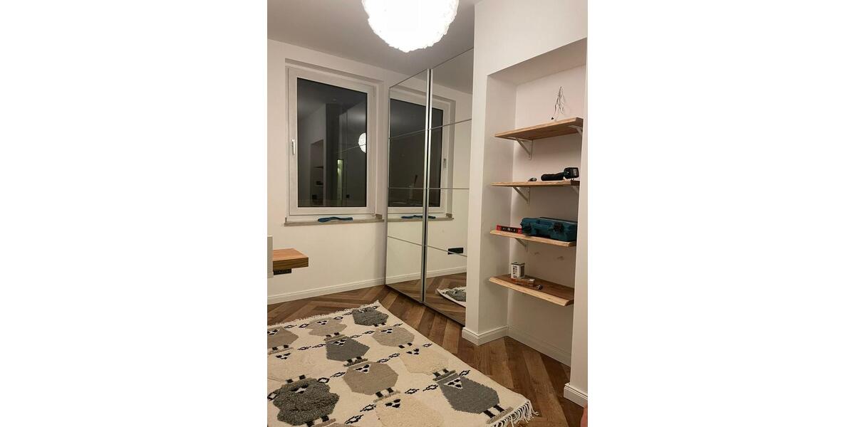 Etagenwohnung Krefeld Cracau - 4 Zimmer, 112 m&sup2;, 1.355&euro; | Angebot:25871602