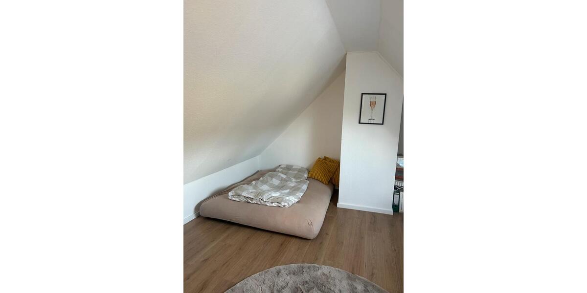 Maisonettenwohnung Neuss Reuschenberg - 3 Zimmer, 92 m&sup2;, 1.540&euro; | Angebot:26048097