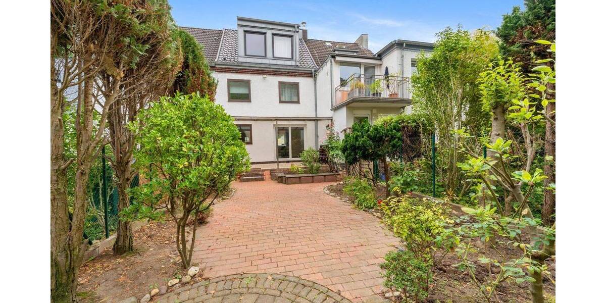 Reihenmittelhaus Düsseldorf Derendorf - 6 Zimmer, 130 m&sup2;, 550.000&euro; | Angebot:26160720